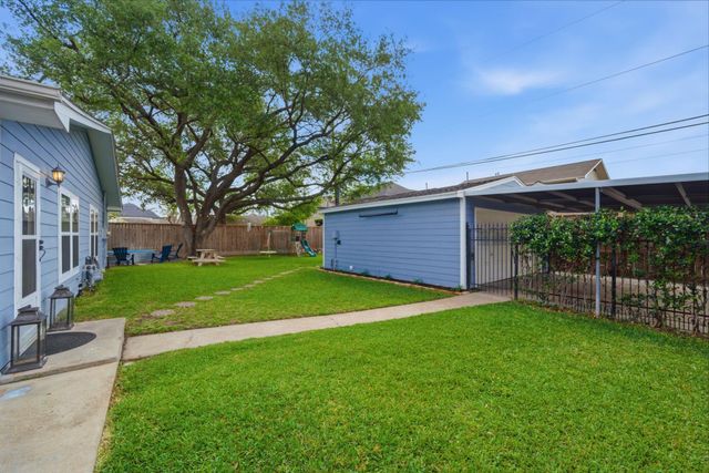 1925 Althea Drive, Houston, TX 77018