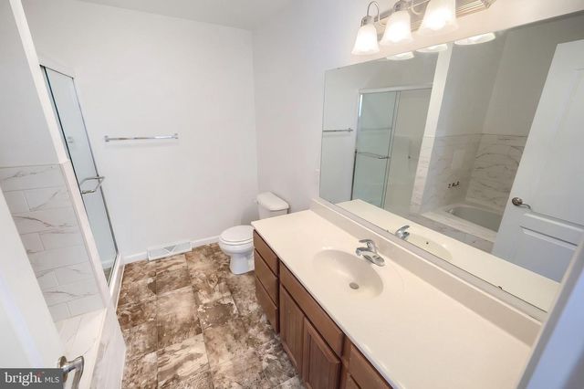 920 FRIAR RUN, Hanover, PA 17331