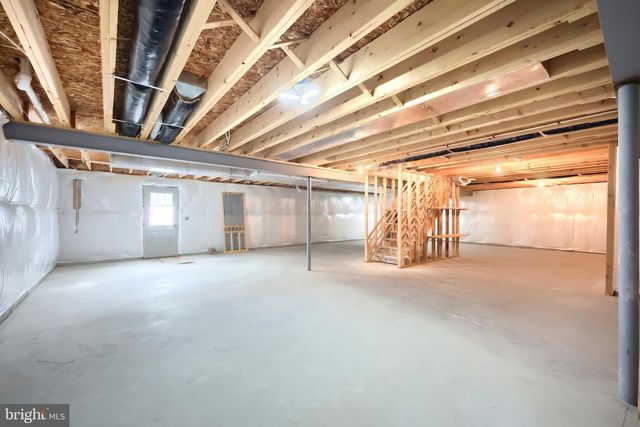 920 FRIAR RUN, Hanover, PA 17331