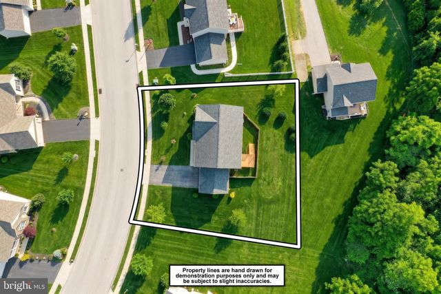 920 FRIAR RUN, Hanover, PA 17331