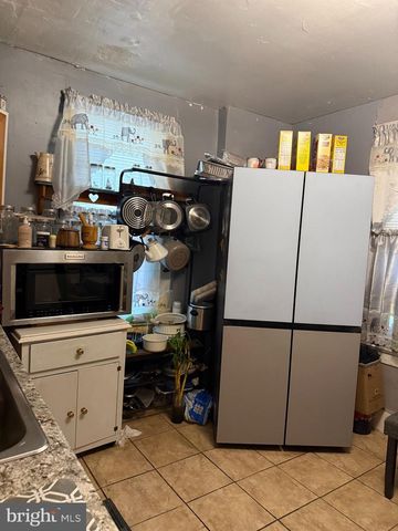 2877 HARRISON AVE, Camden, NJ 08105