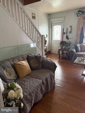 2877 HARRISON AVE, Camden, NJ 08105