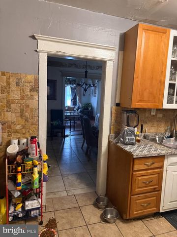 2877 HARRISON AVE, Camden, NJ 08105