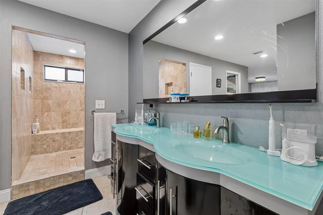 4213 SALTWATER BOULEVARD, Tampa, FL 33615