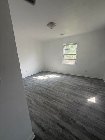 617 Ehrich Avenue, Bridgeport, AL 35740