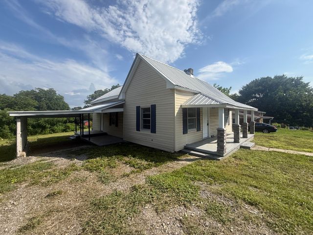 617 Ehrich Avenue, Bridgeport, AL 35740