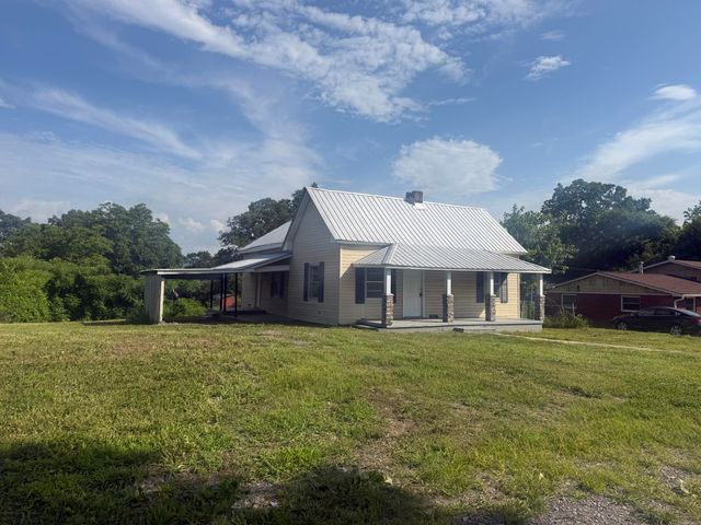 617 Ehrich Avenue, Bridgeport, AL 35740