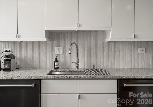 1300 Queens Road, Charlotte, NC 28207