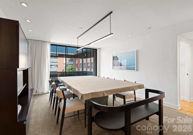 1300 Queens Road, Charlotte, NC 28207