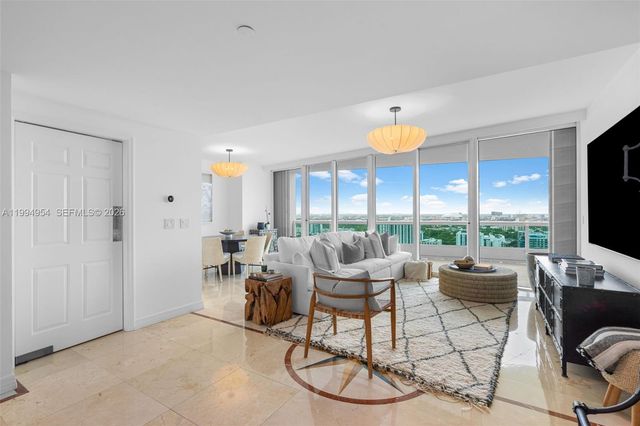 1643 Brickell Ave 2805, Miami, FL 33129