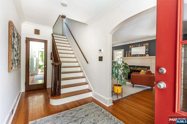 85 Hawthorne Avenue, Glen Ridge, NJ 07028