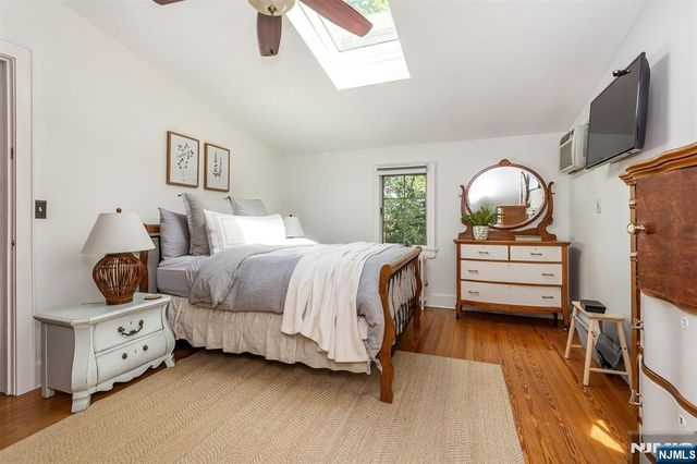 85 Hawthorne Avenue, Glen Ridge, NJ 07028