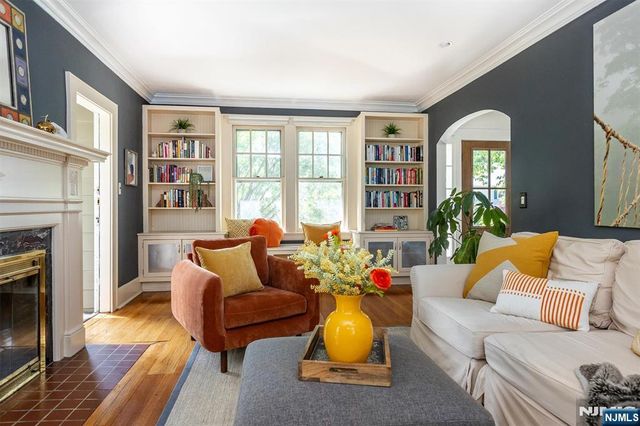 85 Hawthorne Avenue, Glen Ridge, NJ 07028
