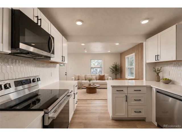 4527 W 3rd Ave, Denver, CO 80219