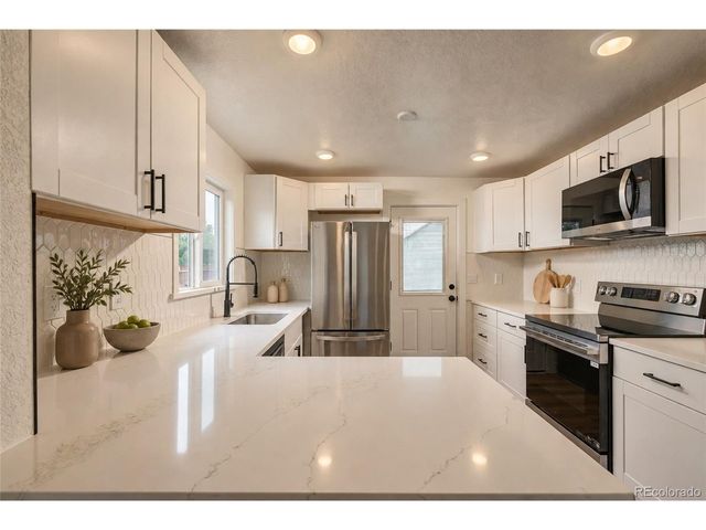 4527 W 3rd Ave, Denver, CO 80219