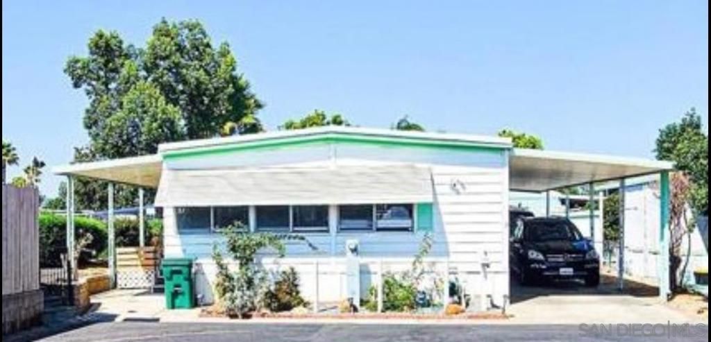 400 Greenfield Dr SPC 122, El Cajon, CA 92021