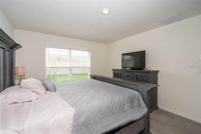 7590 BROAD POINTE DRIVE, Zephyrhills, FL 33540