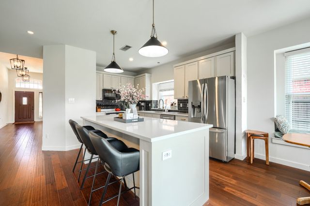 5225 Alec Drive, Garland, TX 75043