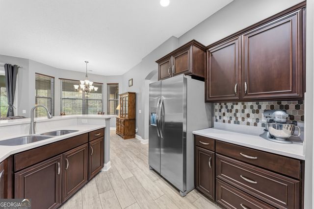 104 Secret Cove, Woodbine, GA 31569