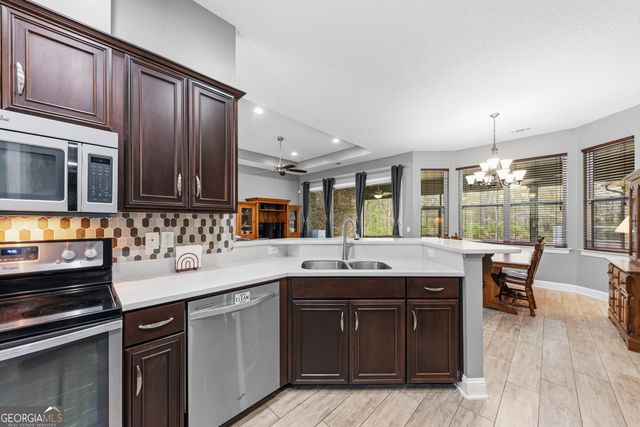 104 Secret Cove, Woodbine, GA 31569