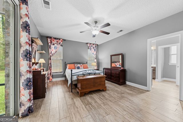 104 Secret Cove, Woodbine, GA 31569