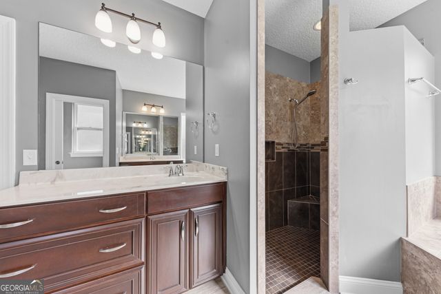 104 Secret Cove, Woodbine, GA 31569