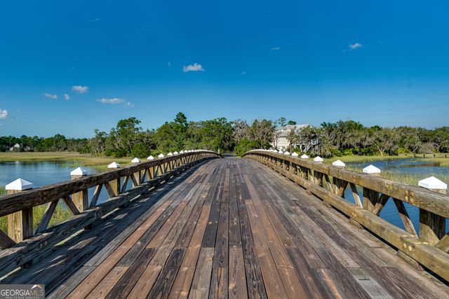 104 Secret Cove, Woodbine, GA 31569