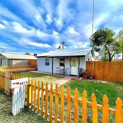 4815 E WINDSOR Avenue, Phoenix, AZ 85008