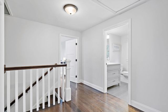 103 Peabody Dr, Stow, MA 01775