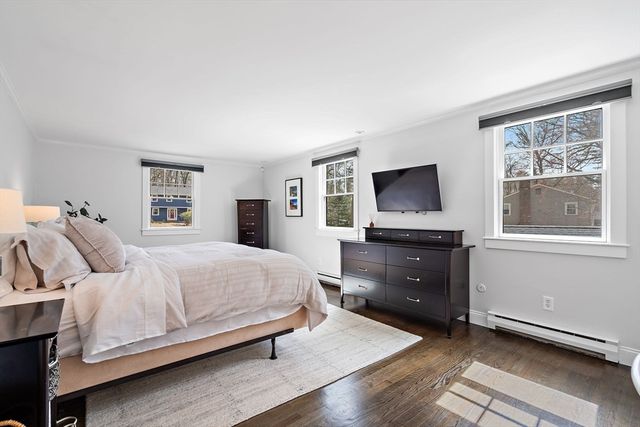 103 Peabody Dr, Stow, MA 01775