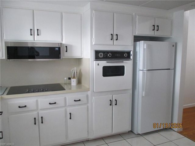 403 SE 43rd TER 10, Cape Coral, FL 33904