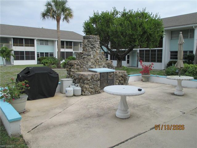 403 SE 43rd TER 10, Cape Coral, FL 33904