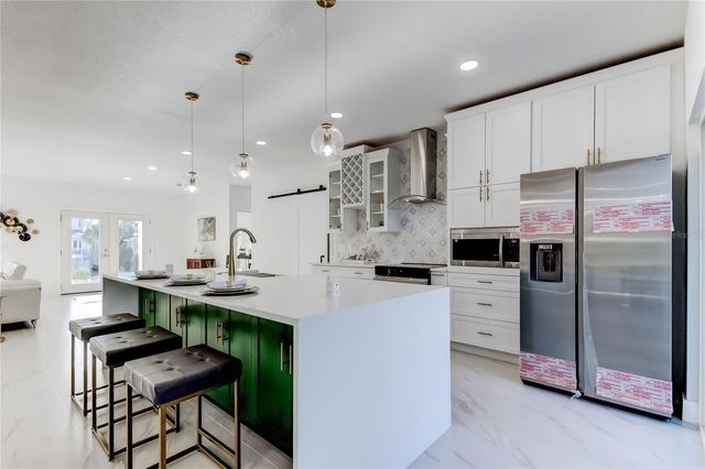 4719 GRANDVIEW AVENUE, New Port Richey, FL 34652