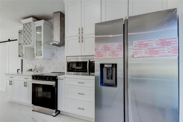 4719 GRANDVIEW AVENUE, New Port Richey, FL 34652