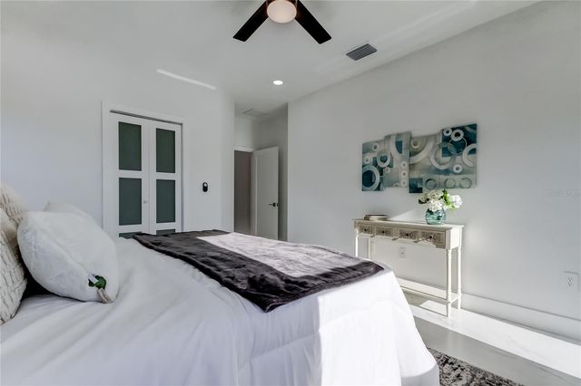 4719 GRANDVIEW AVENUE, New Port Richey, FL 34652