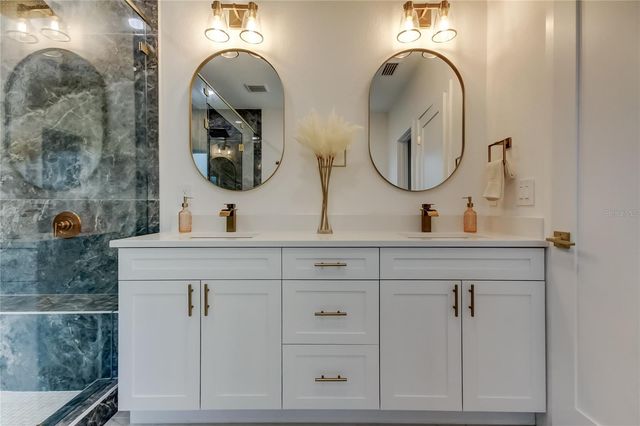 4719 GRANDVIEW AVENUE, New Port Richey, FL 34652