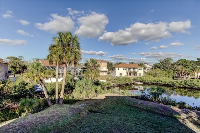 4719 GRANDVIEW AVENUE, New Port Richey, FL 34652