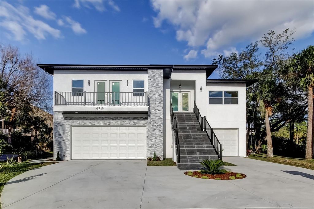 4719 GRANDVIEW AVENUE, New Port Richey, FL 34652