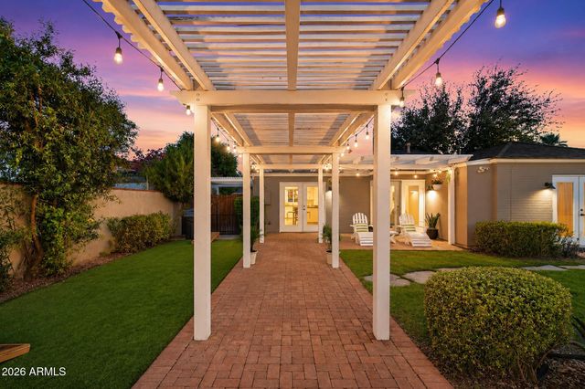 530 W VERNON Avenue, Phoenix, AZ 85003