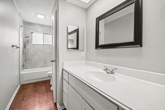 16215 Barcelona Drive, Friendswood, TX 77546