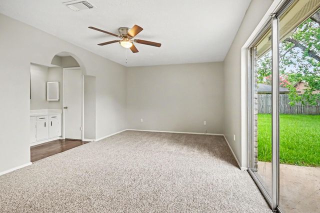 16215 Barcelona Drive, Friendswood, TX 77546