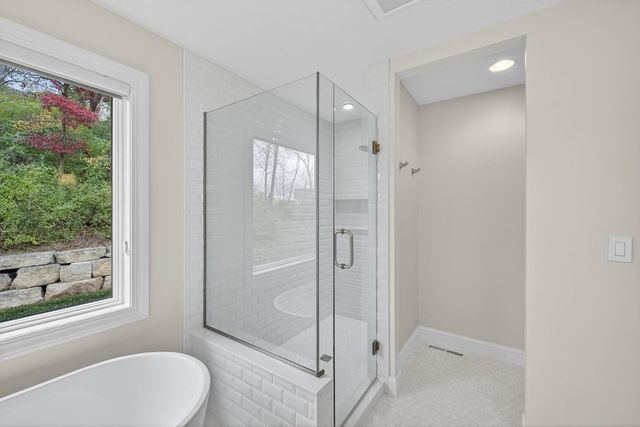 2449 Salem Heights Lane SW, Rochester, MN 55902