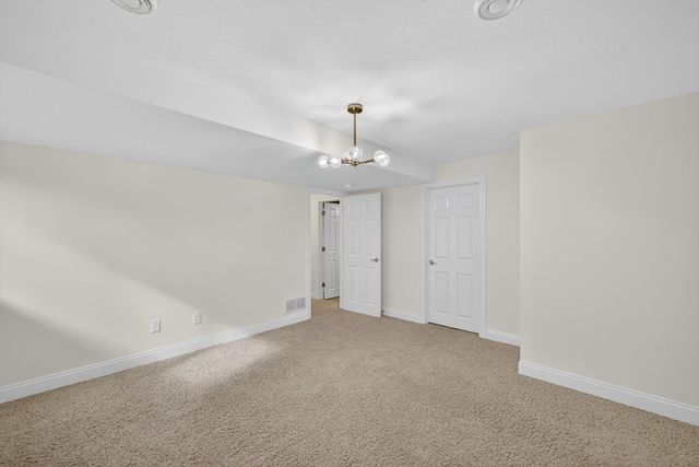 2449 Salem Heights Lane SW, Rochester, MN 55902