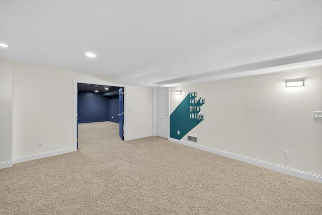 2449 Salem Heights Lane SW, Rochester, MN 55902