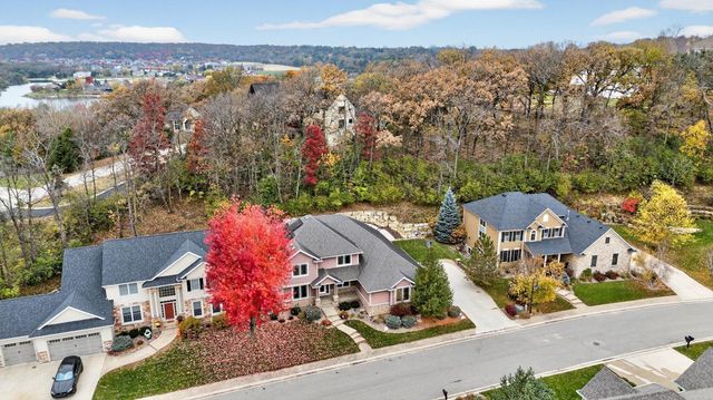 2449 Salem Heights Lane SW, Rochester, MN 55902