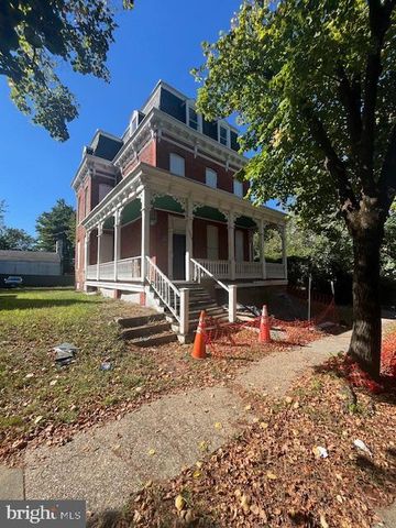 4213 MASSACHUSETTS AVE, Baltimore, MD 21229