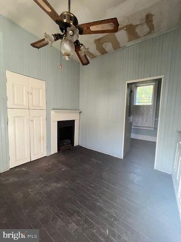 4213 MASSACHUSETTS AVE, Baltimore, MD 21229