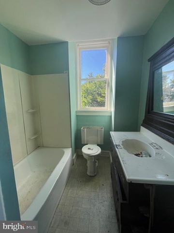 4213 MASSACHUSETTS AVE, Baltimore, MD 21229