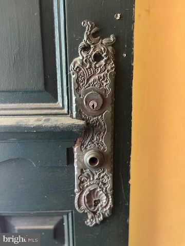 4213 MASSACHUSETTS AVE, Baltimore, MD 21229