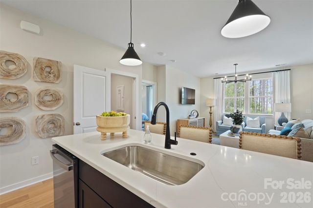 1083 Arundle Road, Sherrills Ford, NC 28673